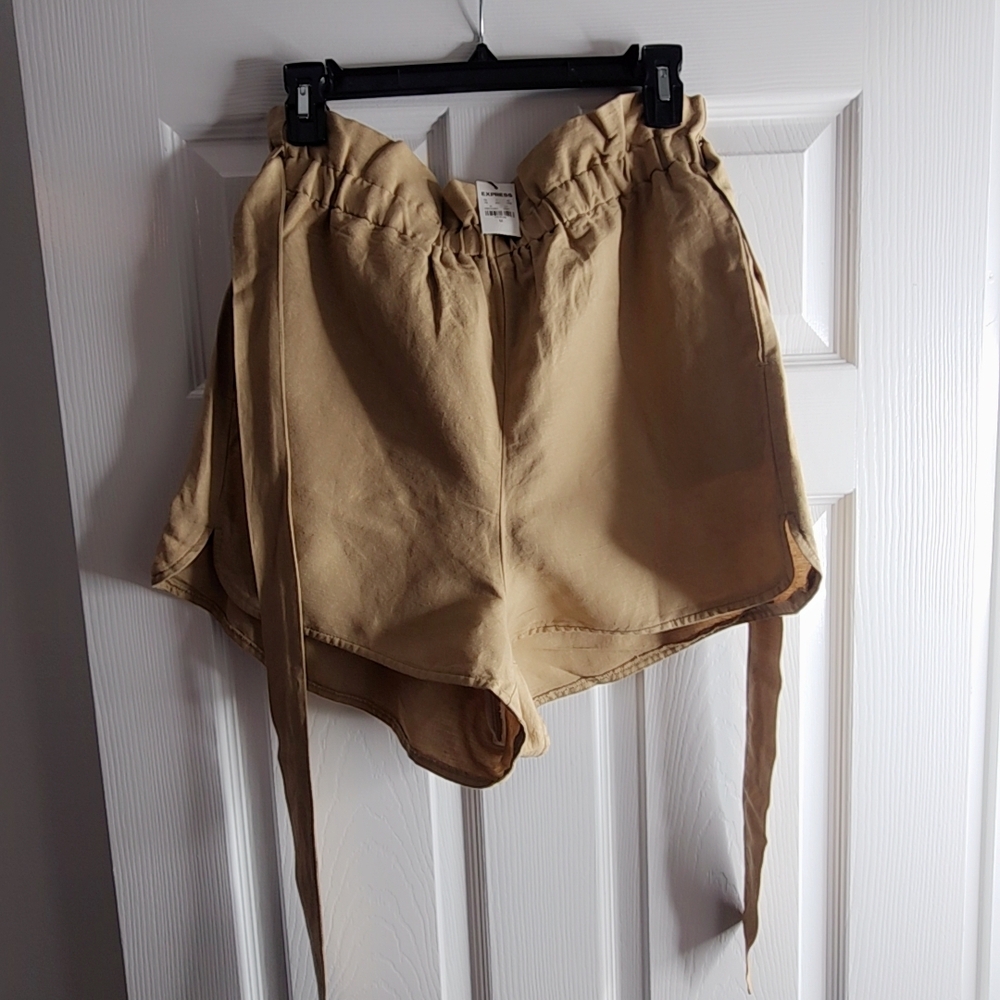Express High Waist Beige Women's Shorts
